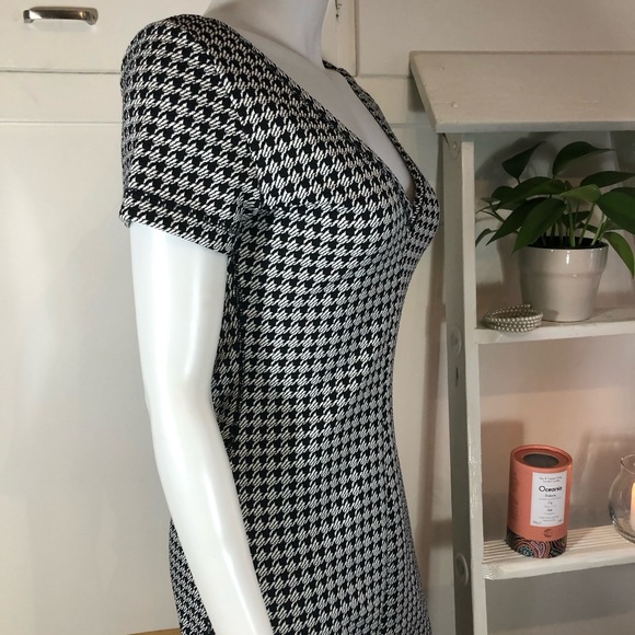 Magnifique petite robe❤️ La coupe est parfaite 👌❤️ - Picture 6 of 9